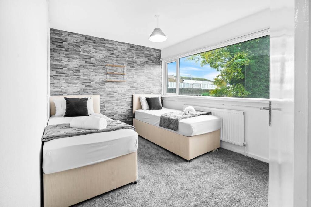Jlr,Nec,B'Ham Airport,Entire House,Wi-Fi,Netflix Villa Birmingham Dış mekan fotoğraf